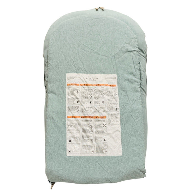 DockATot-Deluxe+-Pod-Fog-Chambray
-White-6-1