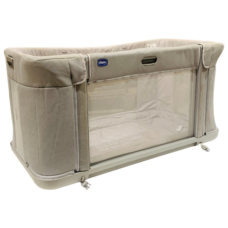 Chicco-Next2Me-Forever-Adjustable-Co-Sleeper-Crib-+-2-Sheets-Pack-Grey-6-3