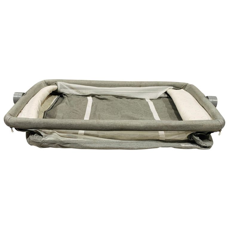 Bumble-Bird-Premium-Bedside-Baby-Bassinet-Grey-1-3