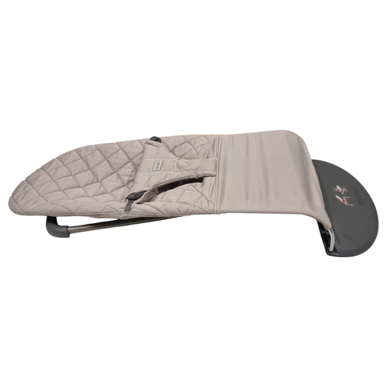 BabyBjörn-Bliss-Woven-Baby-Bouncer-Sand-Grey-1-6