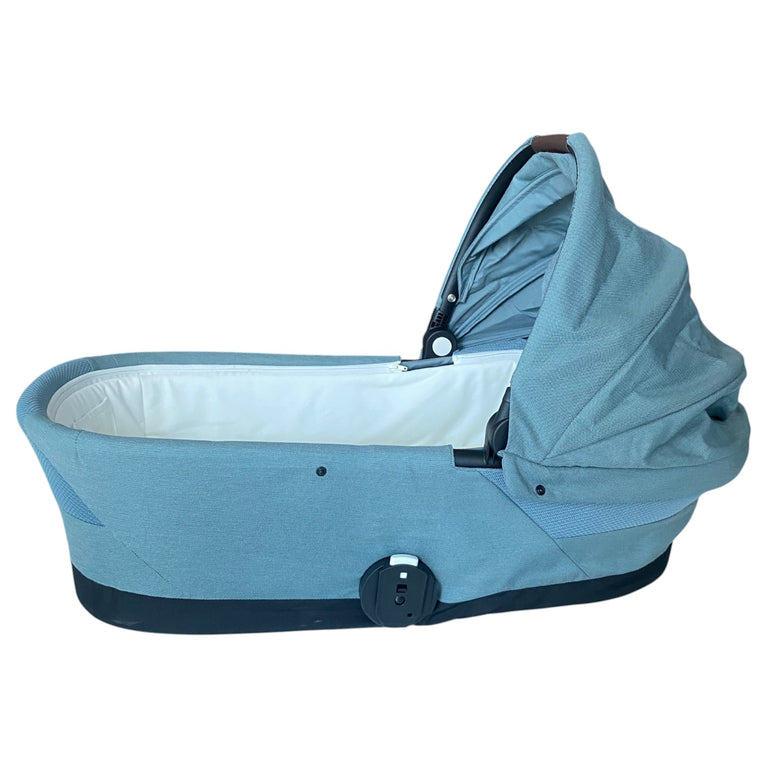 Cybex-Gold-Gazelle-S-Cot-Stormy-Blue-1-5