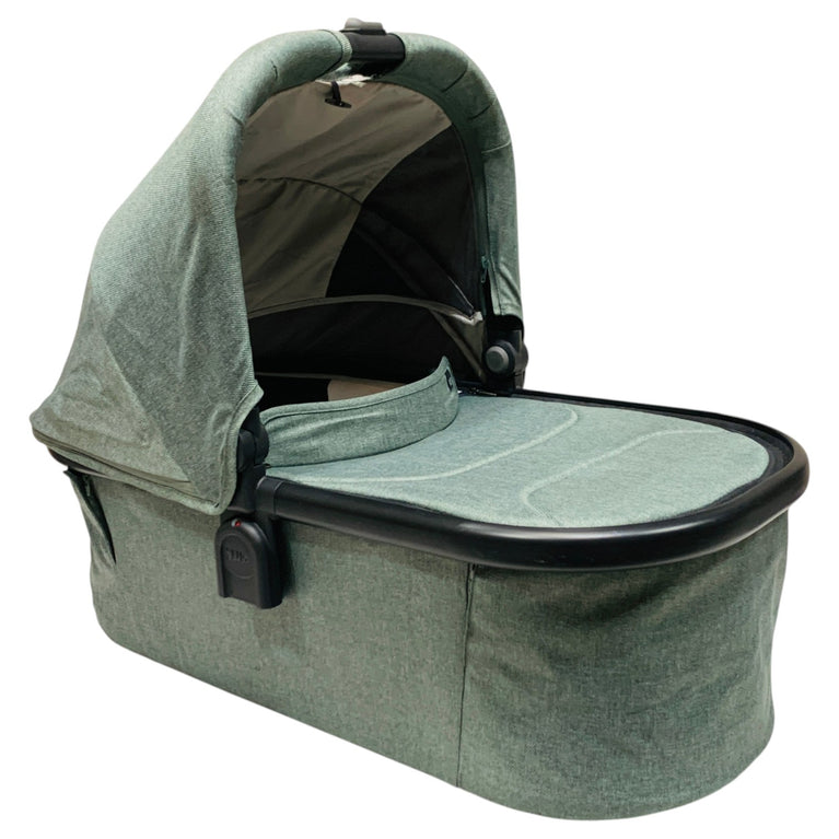 Uppababy-V3-Bassinet-Green-1-1