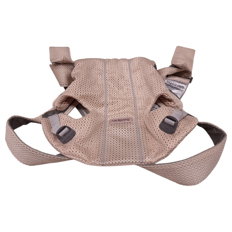 BabyBjorn-Baby-Carrier-Mini-3D-Mesh-Pearly-Pink-&-Grey-1-3
