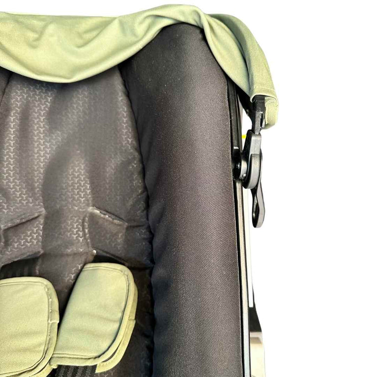 doona-baby-car-seat-and-stroller-5-7