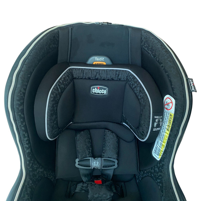Chicco-Nextfit-Max-Zip-Air-Convertible-Car-Seat-Vero/-Black-4-5