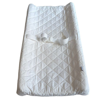 Moon Waterproof Changing Mat