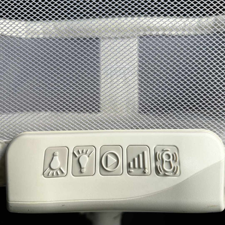 Halo-BassiNEST-Swivel-Sleeper-Premiere-Series-Morning-Pebble-5