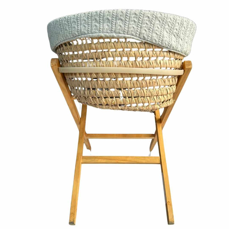 The-Little-Green-Sheep-Natural-Knitted-Moses-Basket-with-Stand-&-Mattress-12