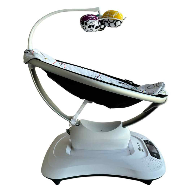 4-moms-mamaroo-bouncer-8-9