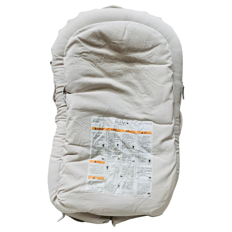 Dockatot-Deluxe+-Pod-Fog-Chambray-5-6
