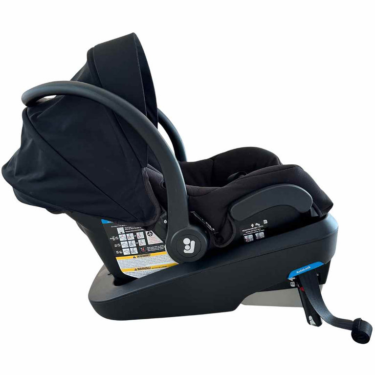 Maxi Cosi Mico 30 Car Seat & Base - Black