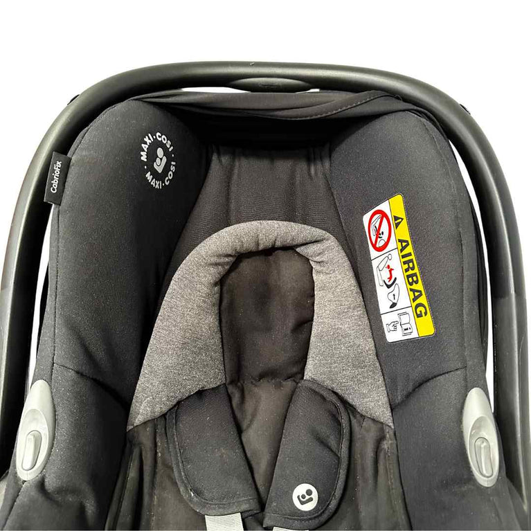 Maxi Cosi Cabriofix Car Seat - Essential Black