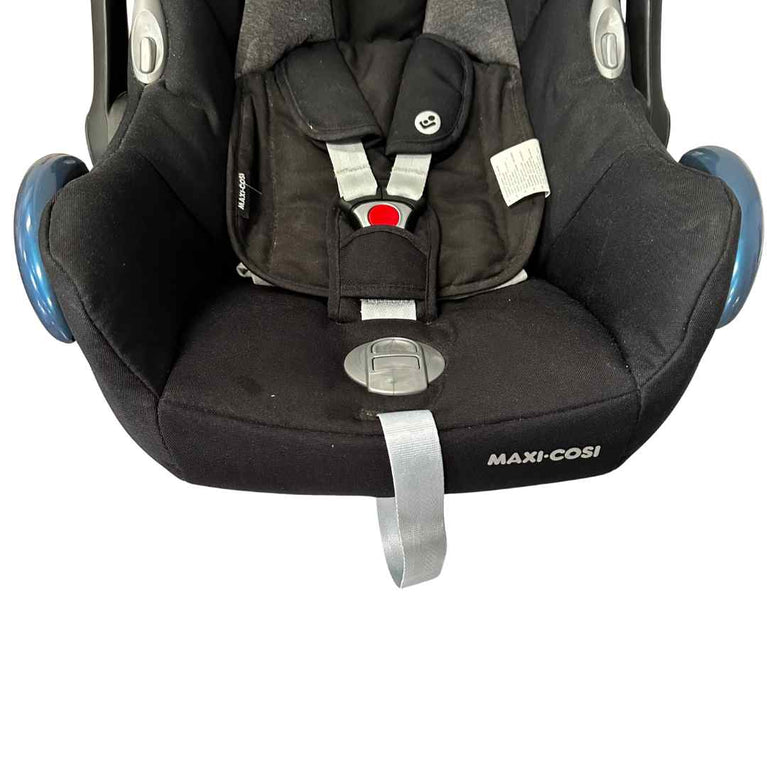 Maxi Cosi Cabriofix Car Seat - Essential Black