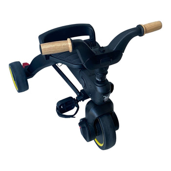 Doona-Liki-Trike-Foldable-Tricycle-Midnight-Edition-2-1