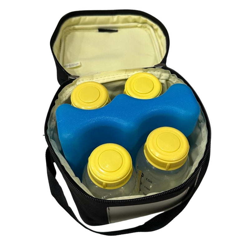 Medela Breastmilk Feeding Storage Bottles - Cooler Bag - 150ml 4pcs