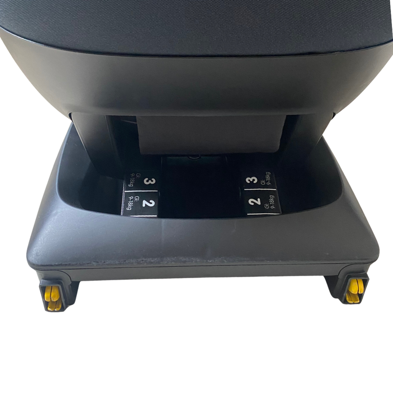 Maxi Cosi Titan Pro Child i-Size Car Seat - Tonal Graphite