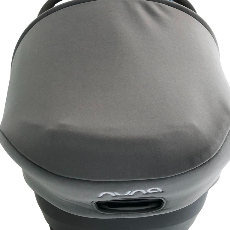 Nuna Pipa Lite lx Car Seat with Lite lx Base - Grey