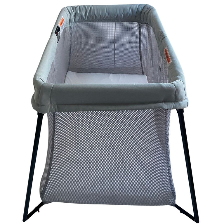 BabyBjörn Travel Cot