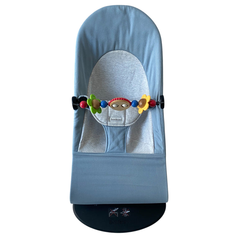 BabyBjörn Bouncer Bliss Blue Grey + Wooden Toy for Bouncer