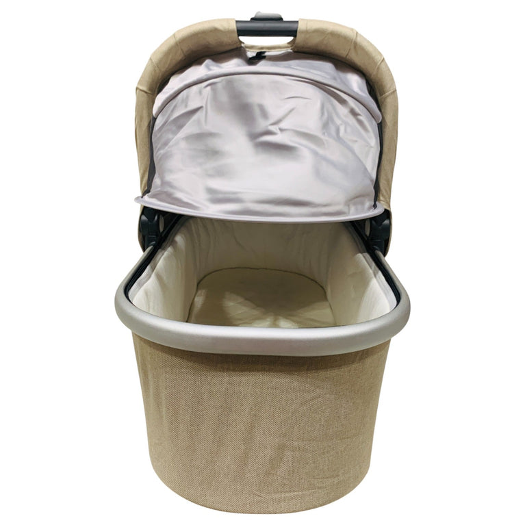 Uppababy-Alice-Bassinet-Cream-1-6