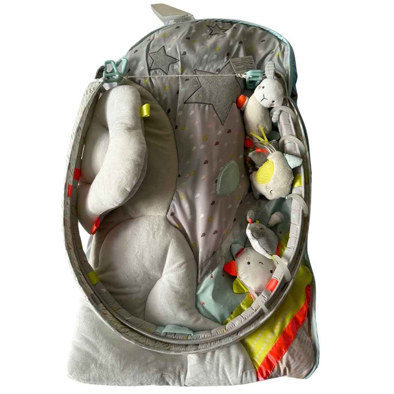 Skip-Hop-Baby-Play-Gym,-Silver-Lining-Cloud,-Grey-2