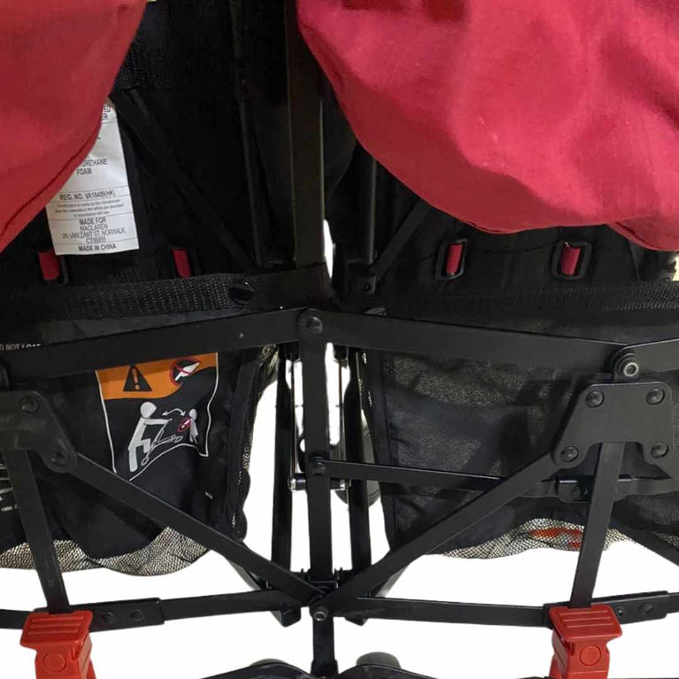 Maclaren-T-01-Twin-Stroller-Black-Redstone-3