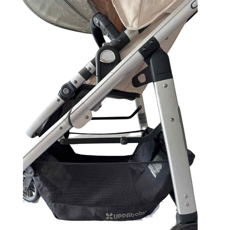 UPPAbaby-Cruz-V2-Stroller-Declan-Oat-Mélange-|-Silver-Frame-|-Black-Handle-13