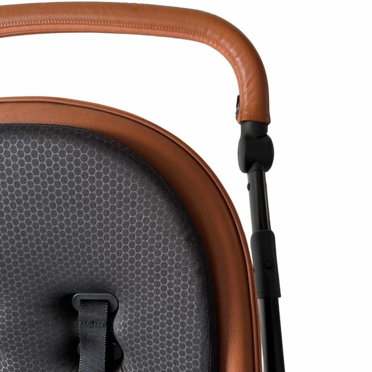 mima-Xari-Max-2-in-1-Convertible-Stroller-+-Bassinet-Camel-/-Black-(2018)-7