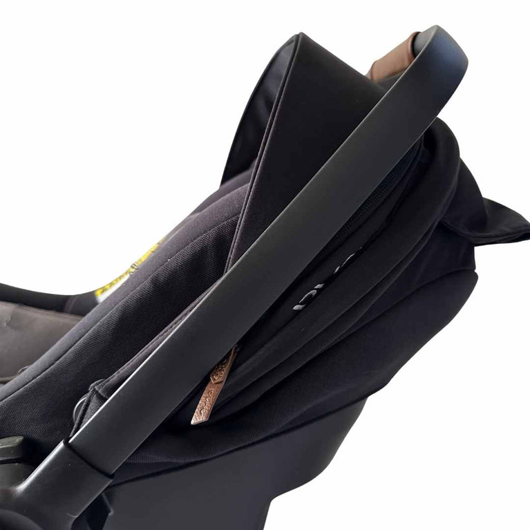 Nuna-Pipa-Next-Car-Seat-Caviar-(2021)-15