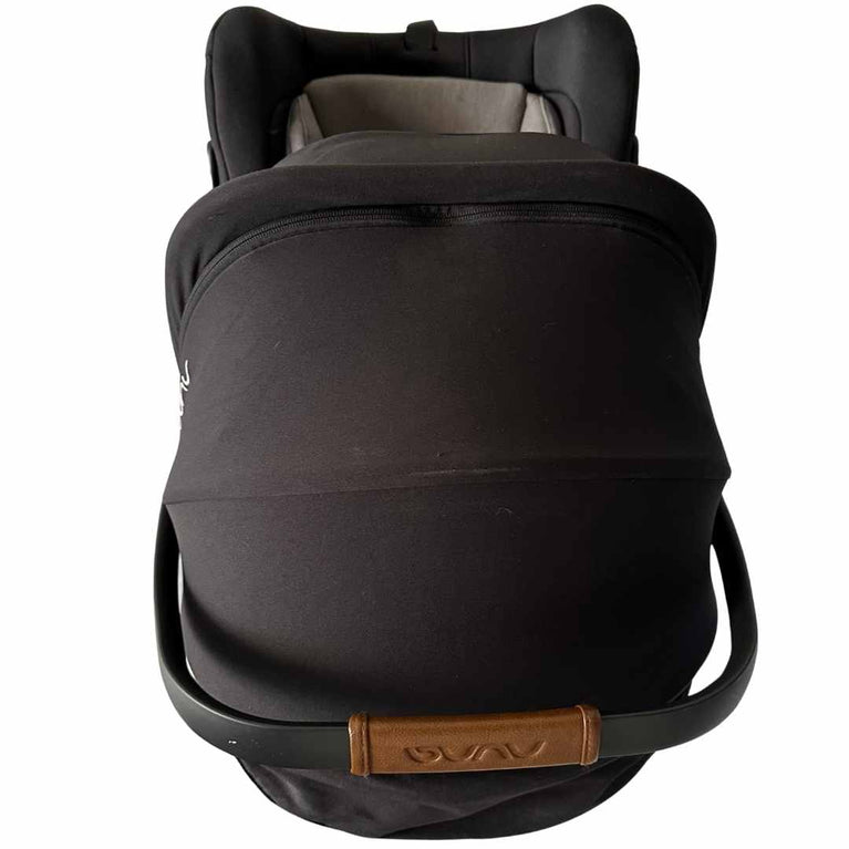 Nuna-Pipa-Next-Car-Seat-Caviar-(2021)-20