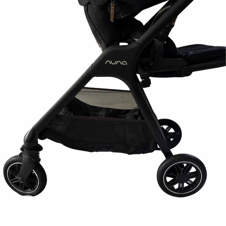 Nuna-Triv-Next-Lightweight-Stroller-Caviar-(2021)-19