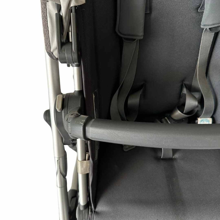UPPAbaby-Cruz-V2-Stroller-Grey-Melange-(2020)-11