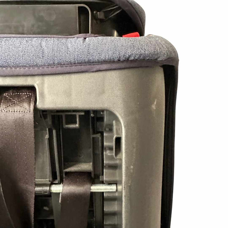 Giggles-Globefix-3-in-1-Car-Seat-Blue-20