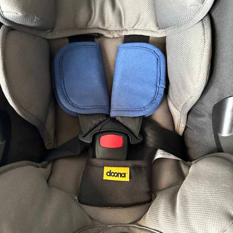DOONA-Baby-Car-Seat-and-Stroller-Royal-Blue-(2021)-5