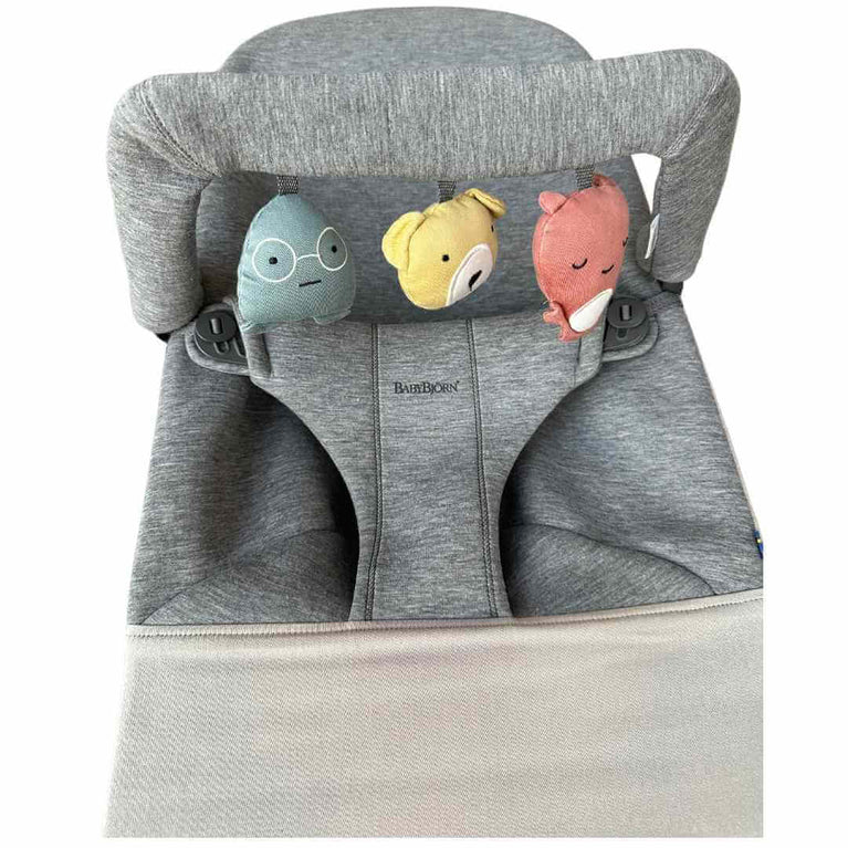 BabyBjorn-Bouncer-Bliss-3D-Jersey-with-Toy-for-Bouncer-9