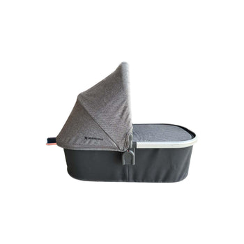 UPPAbaby-Baby-Bassinet-Grey-Charcoal-(Jordan)-Image 1