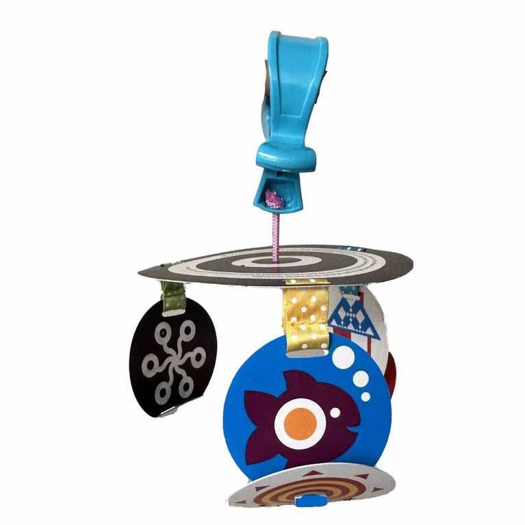 Manhattan-Toy-Wimmer-Ferguson-Infant-Stim-High-Contrast-Mobile-Clip-Travel-Toy-To-Go-3