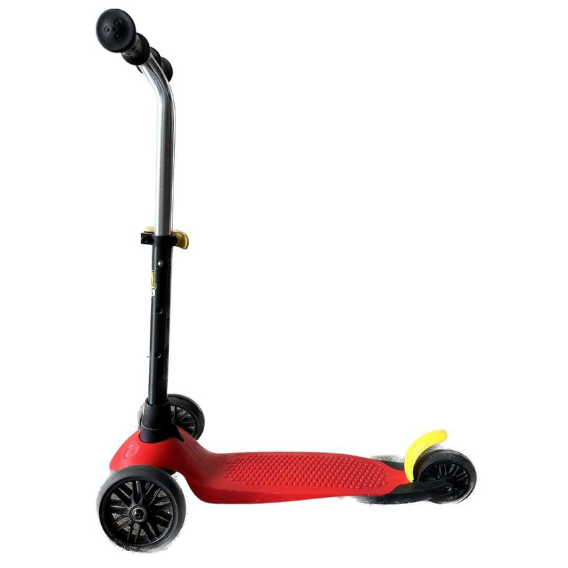 OXELO-B1-Kids'-Scooter-Black-&-Yellow-3