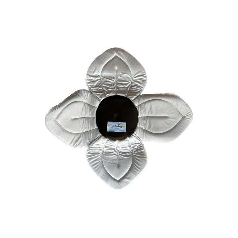 Blooming-Bath-Blooming-Baby-Lotus-for-Newborns-Yellow-Image 3