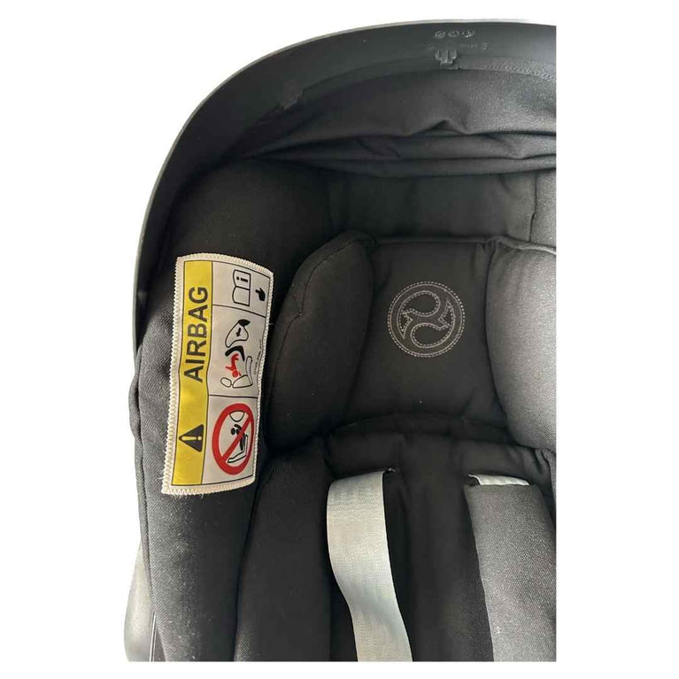 Cybex-Cloud-Z-i-Size-Car-Seat-Deep-Black-5