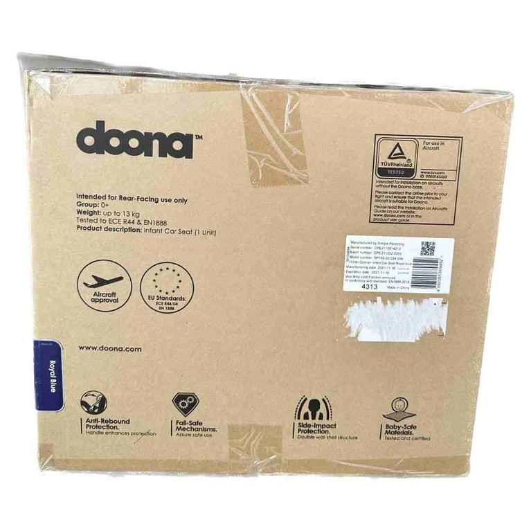 Doona-Car-Seat-&-Stroller-Travel-System-4