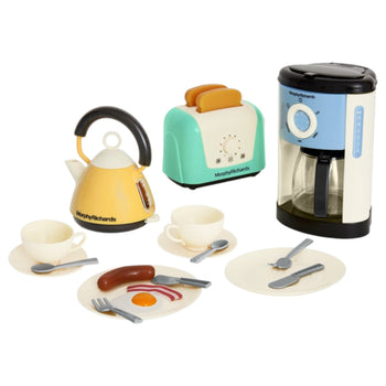 Casdon-Morphy-Richards-Kitchen-Set-1-1