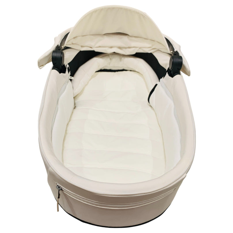 Cybex-Mios-Lux-Carry-Cot-Off-White-1-6