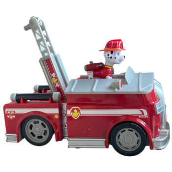 Paw-Patrol-Marshall’s-Firetruck-Toy-Vehicle-with-Collectible-Action-Figure-1