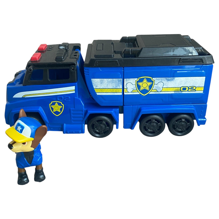 Paw-Patrol-Big-Truck-Pups-Chase-Transforming-Rescue-Truck-3