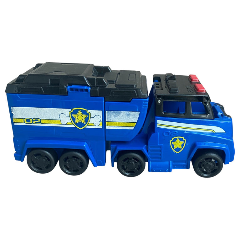 Paw-Patrol-Big-Truck-Pups-Chase-Transforming-Rescue-Truck-4