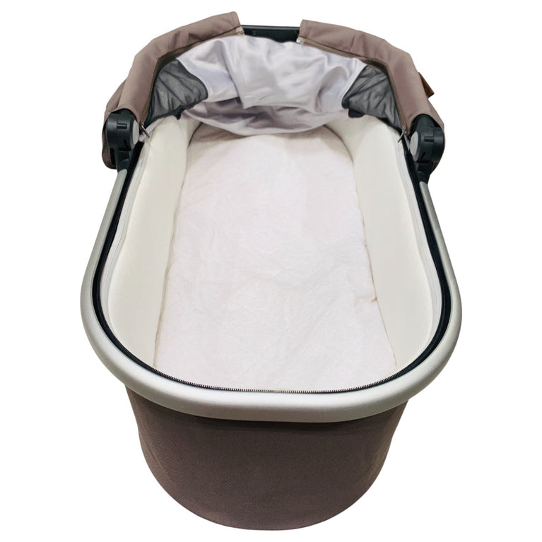 Uppababy-Bassinet-Theo-Dark-Taupe-1-2