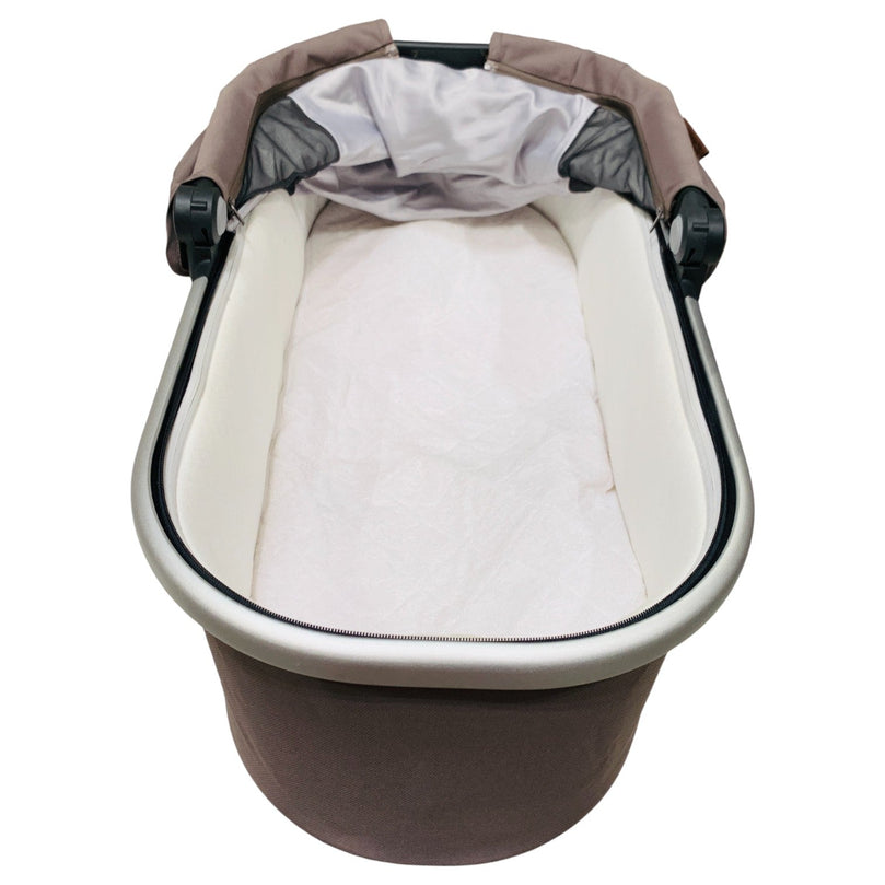 Uppababy-Bassinet-Theo-Dark-Taupe-1-2