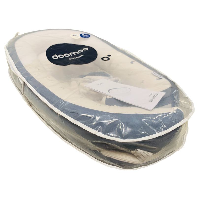 Doomoo-Cocoon-Baby-Nest-Blue-Grey-Moon-2-1