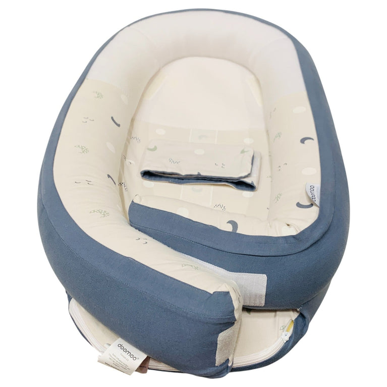 Doomoo-Cocoon-Baby-Nest-Blue-Grey-Moon-2-3